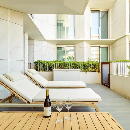 Apartmán Bayline Boho 1br Beach, Spa, Pool & Parking
